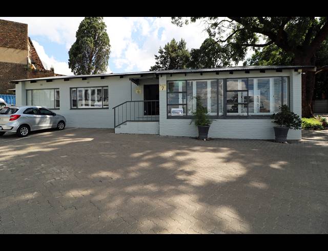 55M² BUSINESS TO LET IN BLAIRGOWRIE